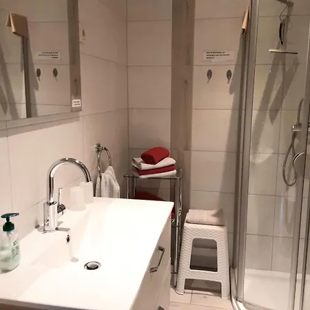 -heaf Half Between North And Ostsee U Schlei *